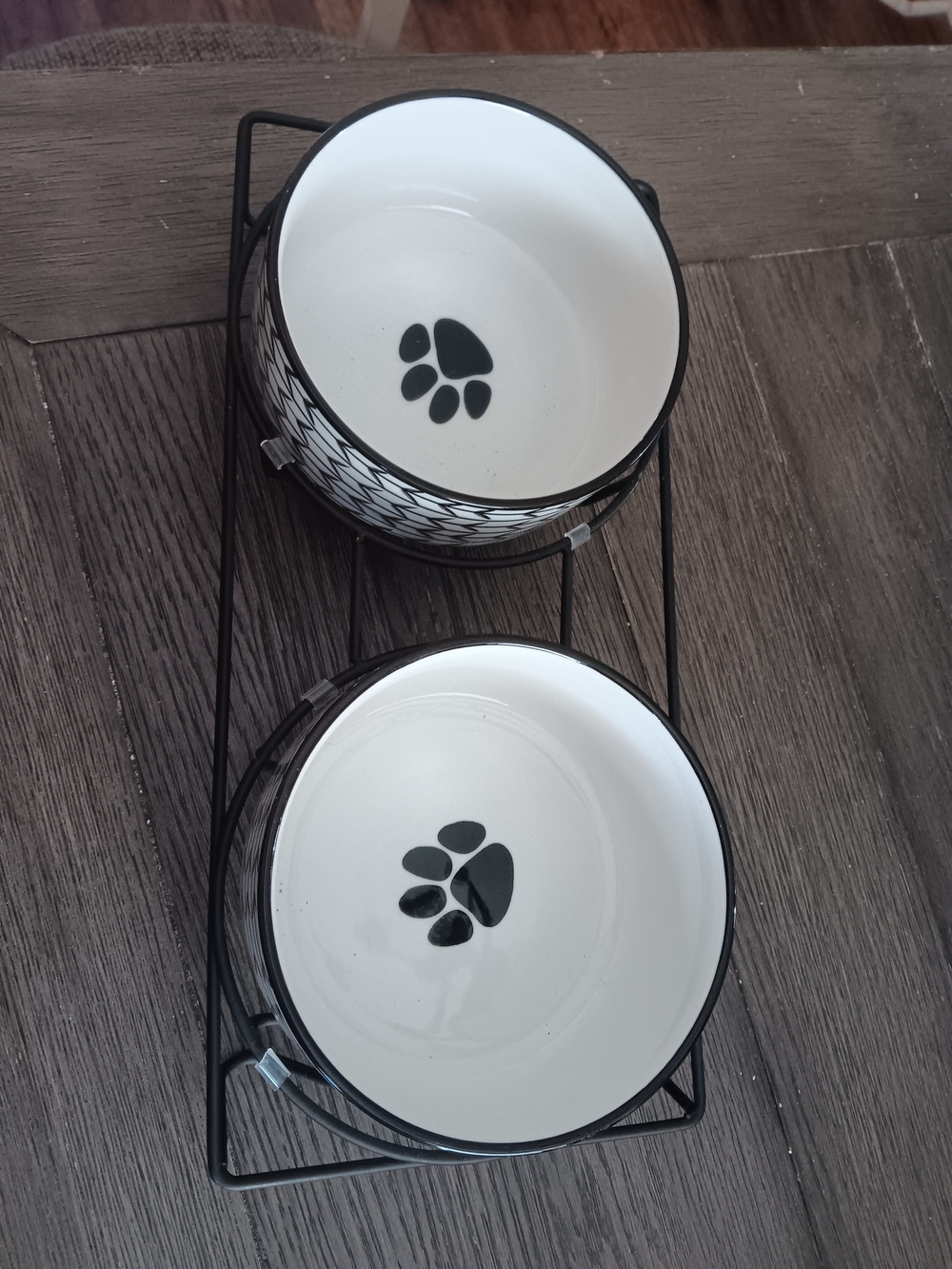 Signature White Arrow Ceramic Bowl — Black Logo Print - Picture 2 of 4